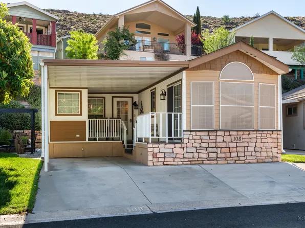 108 Overlook Ln, Hurricane, UT 84737