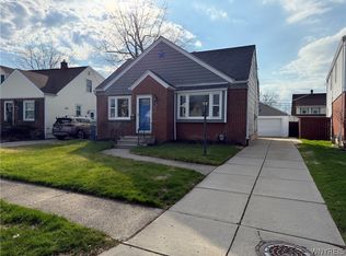 78 Manning Rd, Amherst, NY 14226