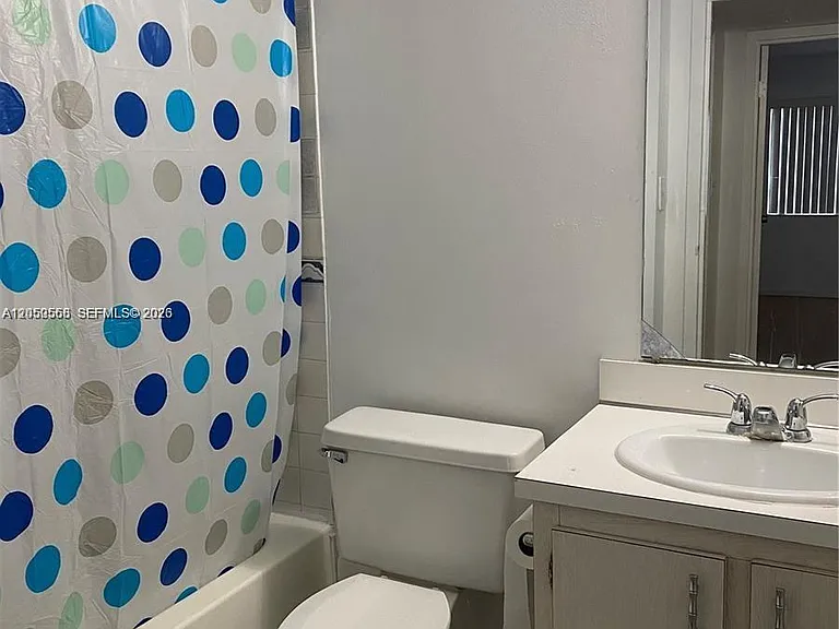 5841 Washington St #60 — Photo 12