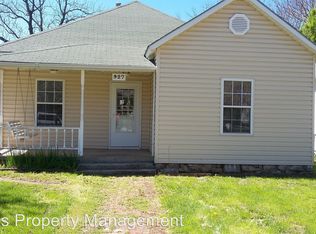 927 N Concord Ave, Springfield, MO 65802