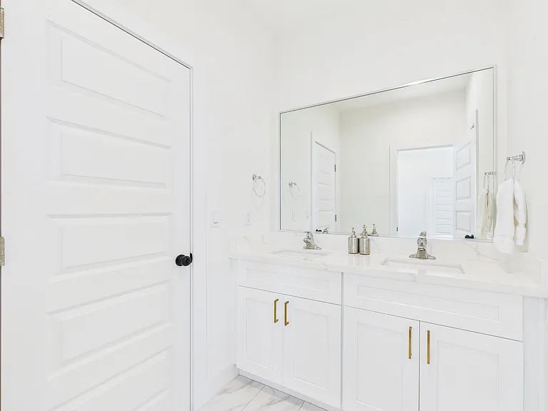4306 Idaho St — Photo 26