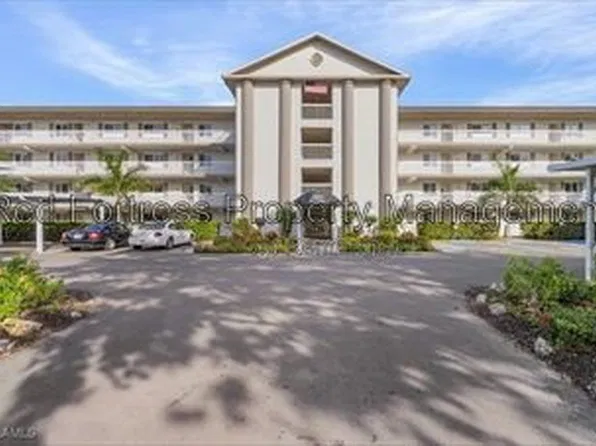 14831 Hole In 1 Cir APT 203, Fort Myers, FL 33919