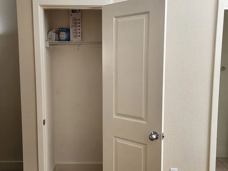 338 City Center Dr — Photo 19