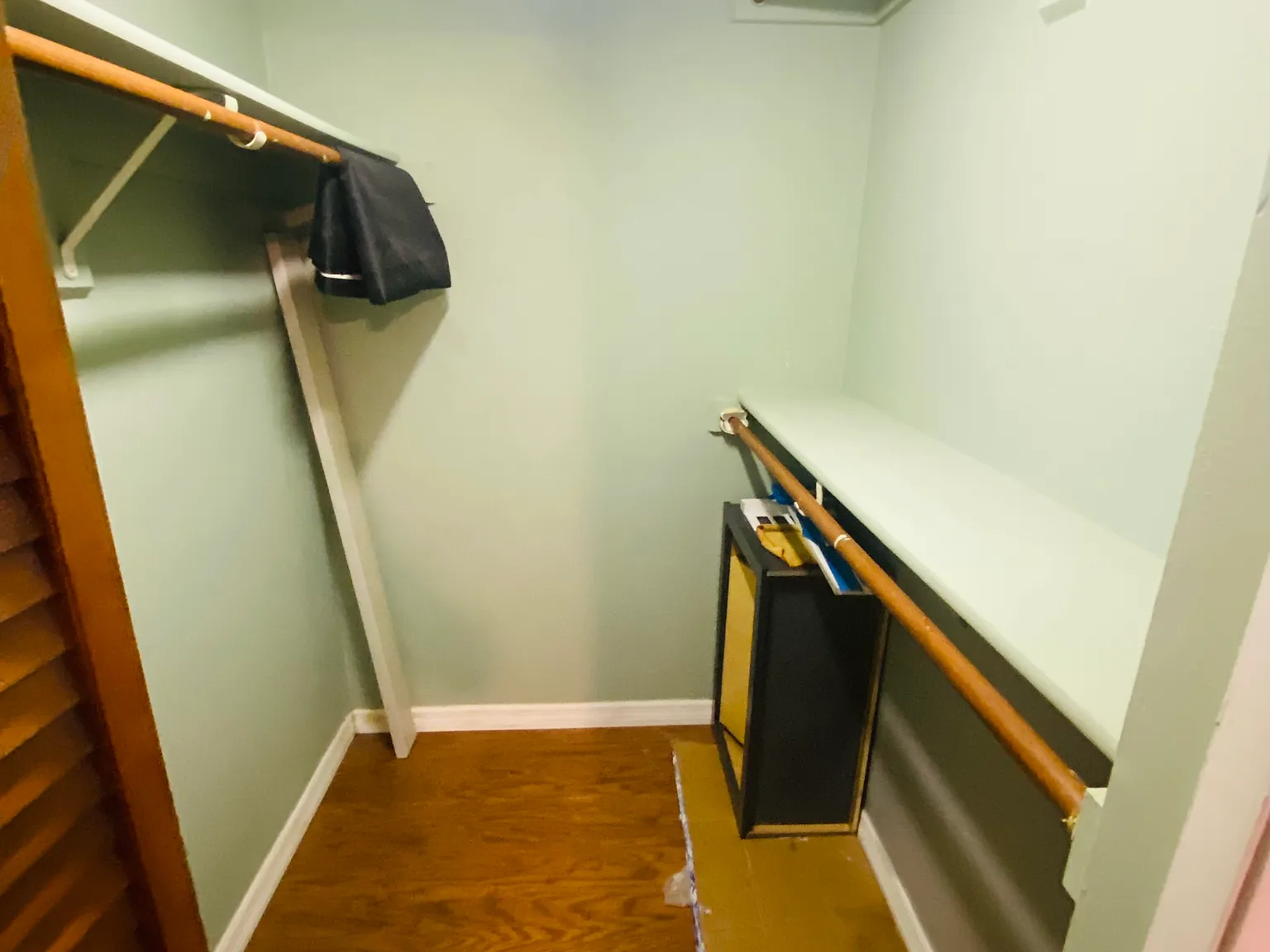 1 bed, 300 sqft, $1,350 — Photo 3