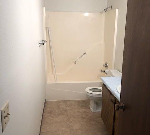 2nd image of 2125 10th Street Pl