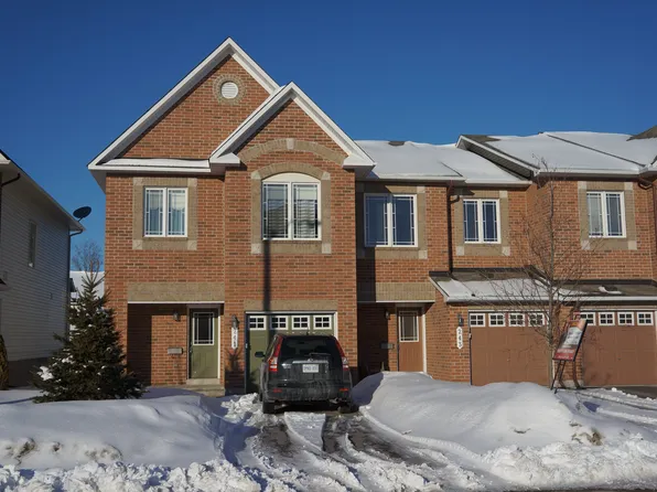 241 Hunterbrook St N, Ottawa, ON K2K 0E5
