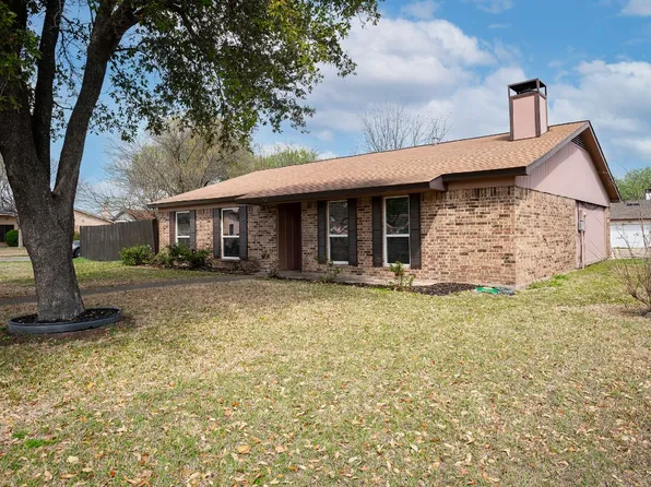 926 E Navasota Dr, Garland, TX 75040