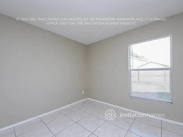 1422 Coldwater Ct — Photo 12