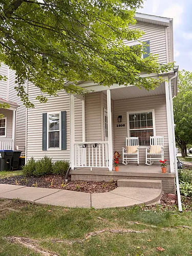 2808 Irving Ave Photo 1