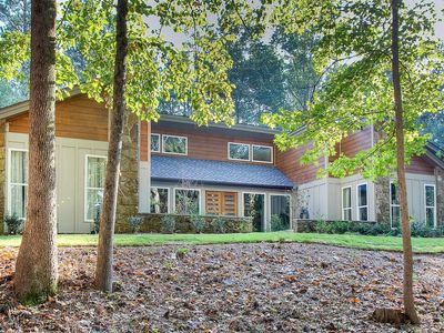 1492 Silver Hill Rd, Stone Mountain, GA, 30087