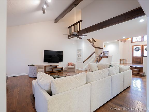 4th image of this home