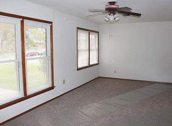 5th image of 2308 NW Lincoln Ave
