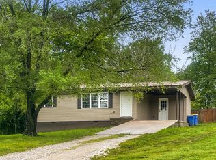 504 N Biddle St, Harrison, AR 72601