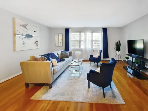 45 Theo Ln, Towson, MD 21204