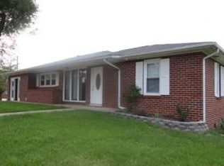 610 Strawberry Ln, Glade Spring, VA 24340