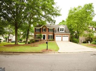 7040 Threadstone Overlook, Johns Creek, GA 30097