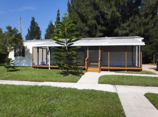 2078 Bedford St NE, Palm Bay, FL 32905