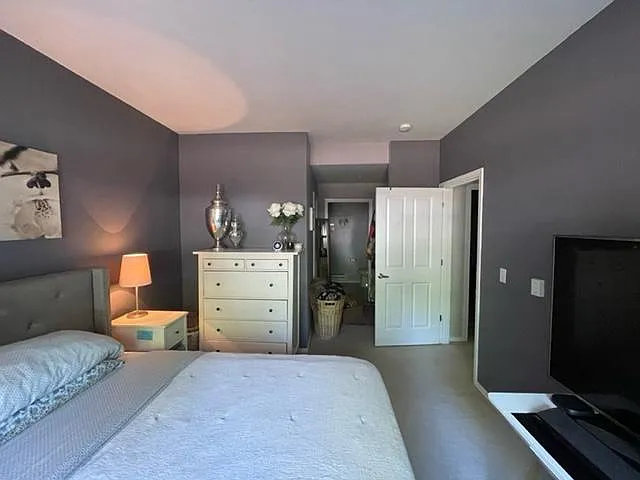 6533 Hazel Ave SE #A — Photo 9