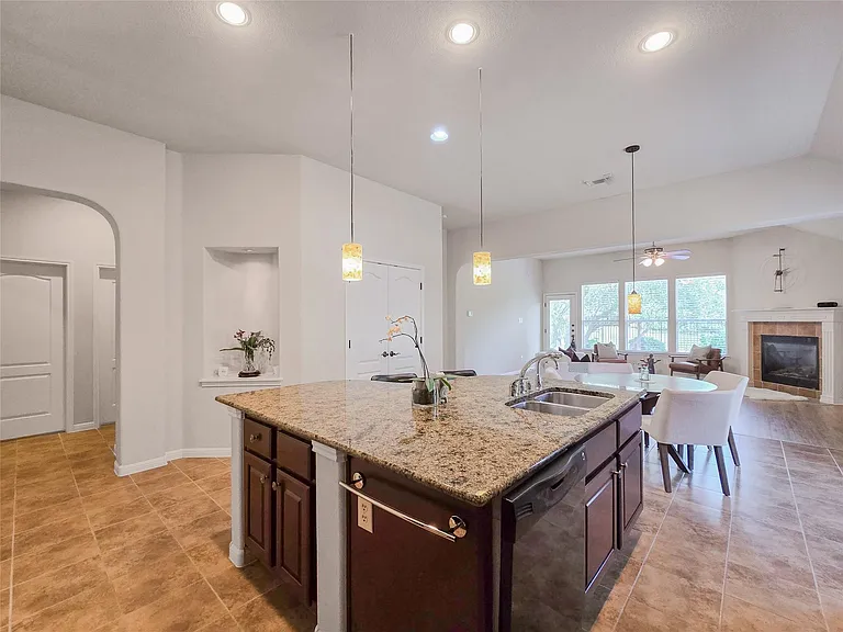 3917 Wilderness Path Bnd — Photo 10