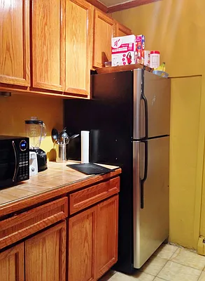 Rented by Sunrise Real Estate | media 27