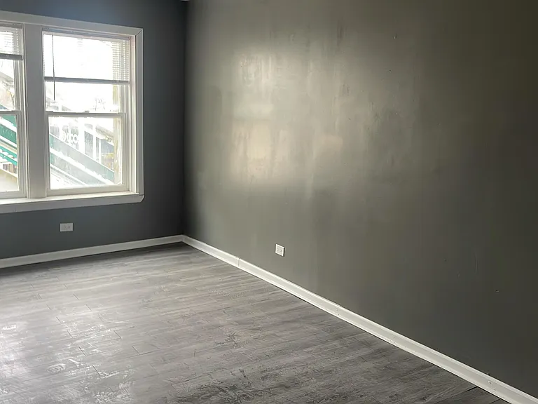 346 N Laramie Ave #2S — Photo 3