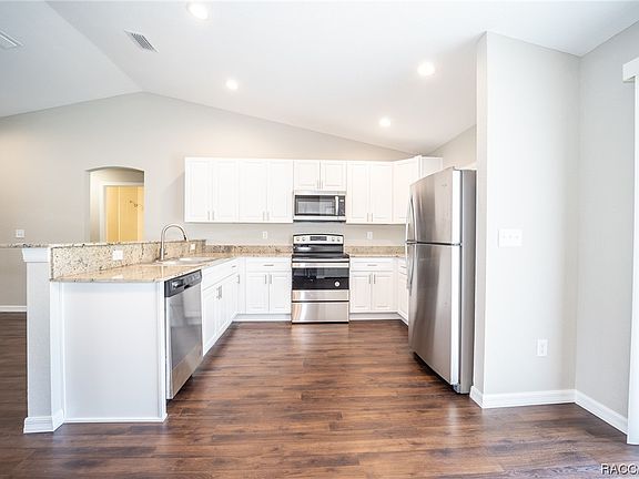 4th image of 79 Fisher Way Pass