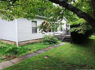 9205 Charles Davis Rd NW, Ramsey, IN 47166