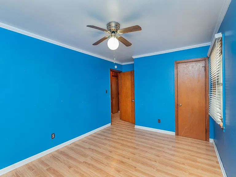 315 Georgia Ave — Photo 32