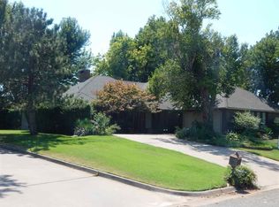 3525 Chickadee Ln, Enid, OK 73703