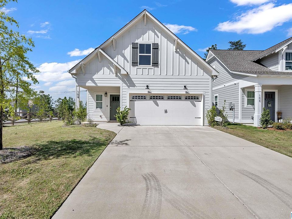 1st image of 104 Huntley Ridge Dr