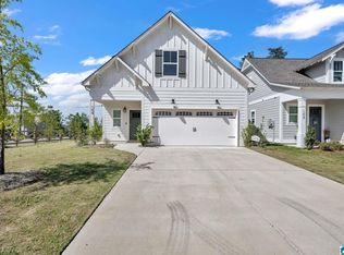 104 Huntley Ridge Dr, Pelham, AL 35124