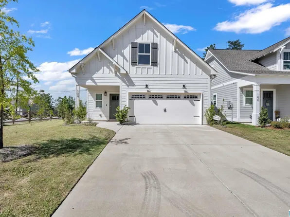 104 Huntley Ridge Dr, Pelham, AL 35124
