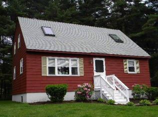 8 Stafford Ln, Billerica, MA 01821