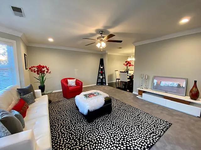 SUNRISE FLOOR PLAN