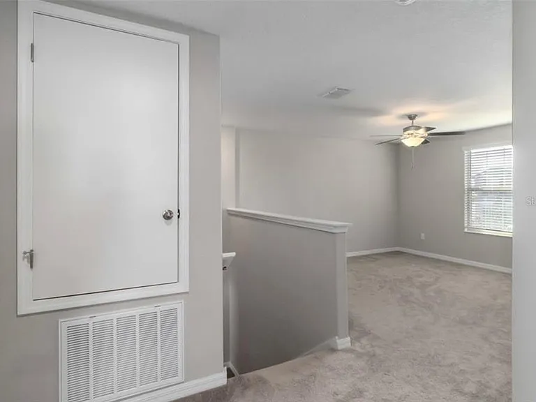 5478 Grays Harbor Ct — Photo 14