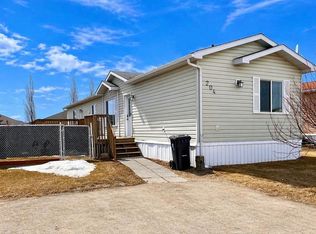 10615 88th St #204, Grande Prairie, AB T8X 1P5