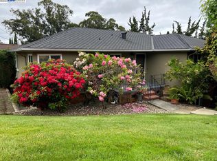 17551 Mayflower Dr, Castro Valley, CA