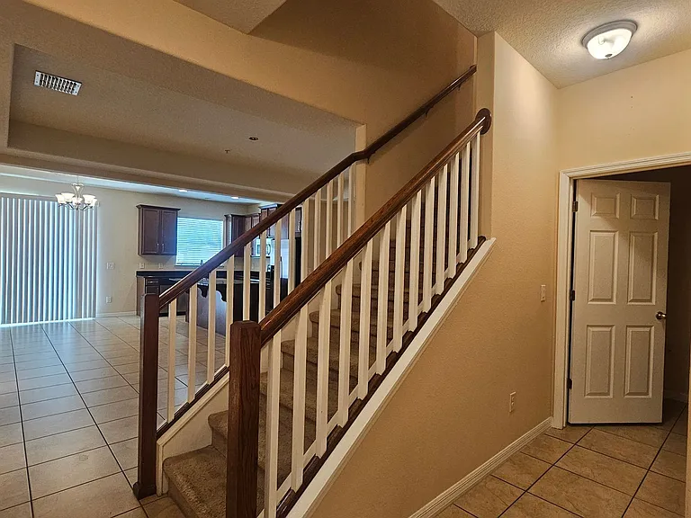 9551 Silver Buttonwood St — Photo 5