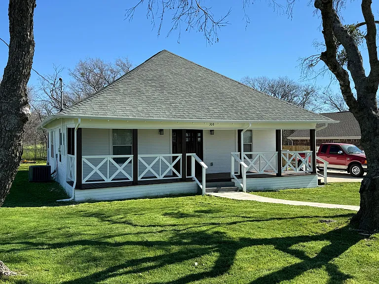 308 Gammill St — Photo 38