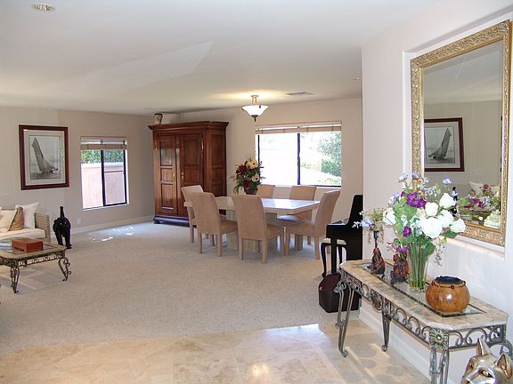 2nd image of 1402 Bernita Way
