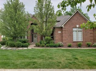 54578 White Pine Ln, Shelby Township, MI 48315