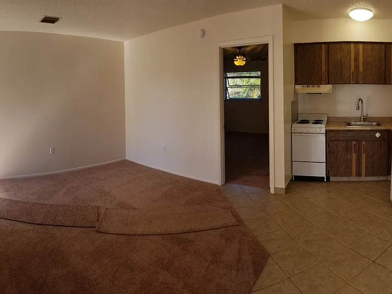 2915 Lexington St #19 — Photo 7