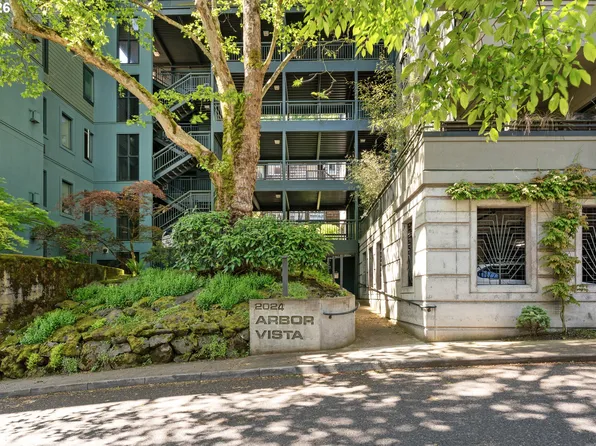 2024 SW Howards Way APT 405, Portland, OR 97205