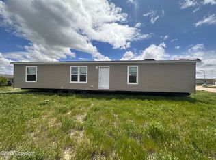 1607 Orangecreek Dr, Gillette, WY 82716