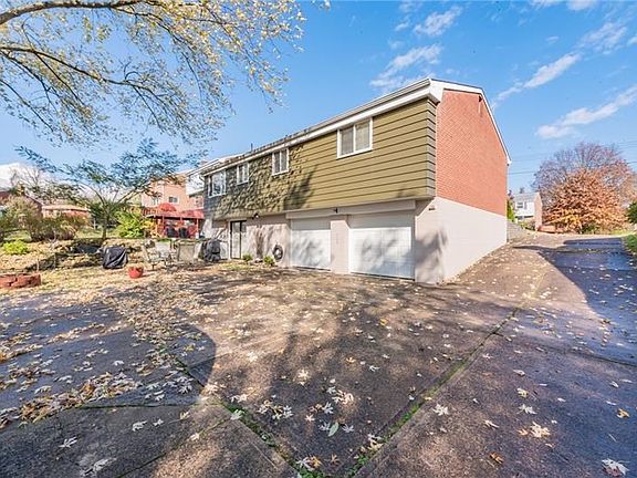 4th image of 104 Royal Dr