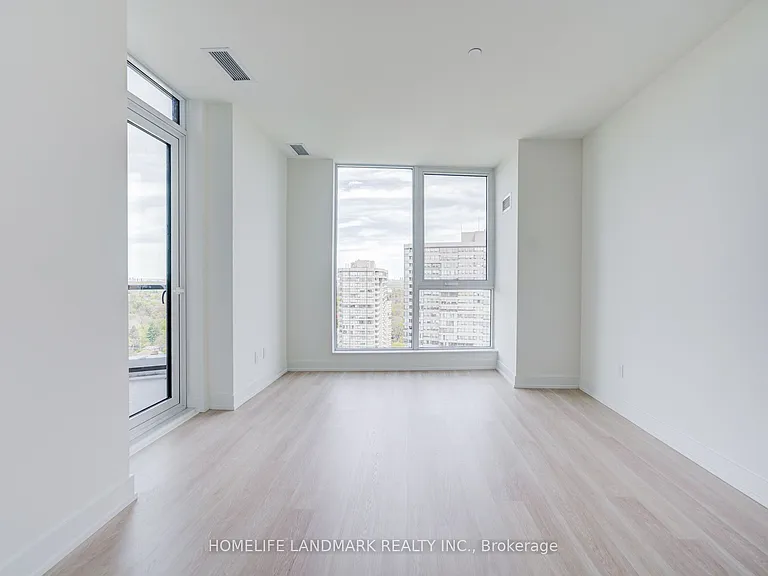 25 Cordova Ave #Penthouse 13 — Photo 20