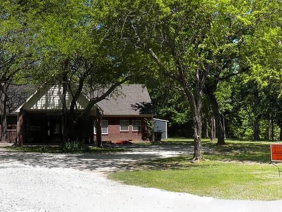 1st image of 19864 County Road 1542