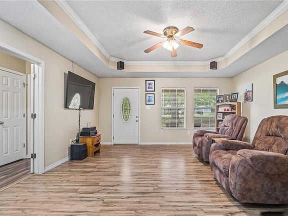 3rd image of 126 Smith Rd
