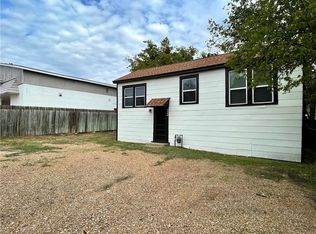 904 E 29th St, Bryan, TX 77803