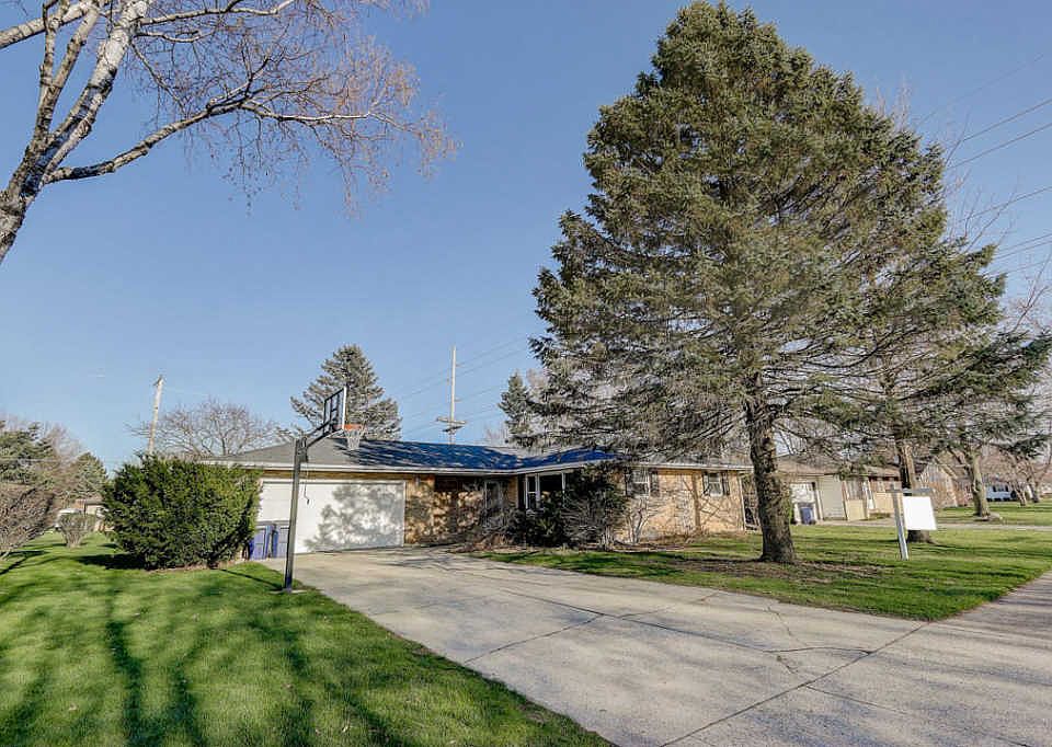 1st image of 2016 N Lexington Dr